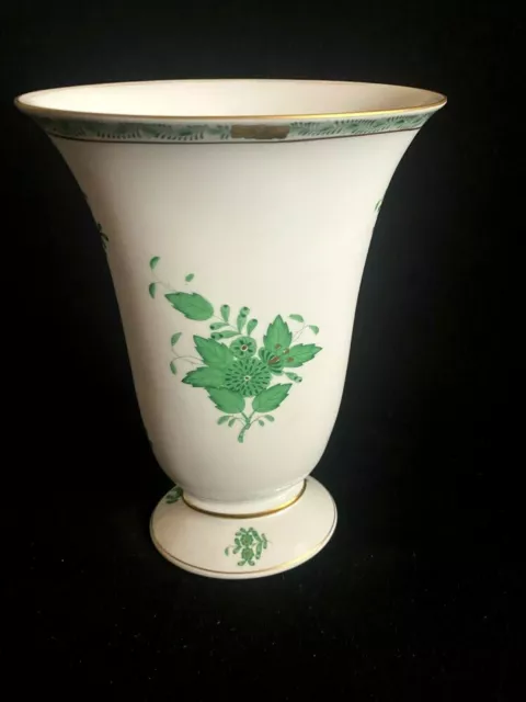 Herend Porcelain Handpainted Green Chinese Bouquet Vase 6778/Av