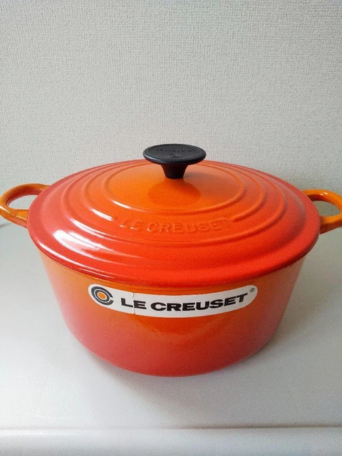 Signature. Cocotte ronde en fonte Orange Volcanique de 18 à 30 cm - Le