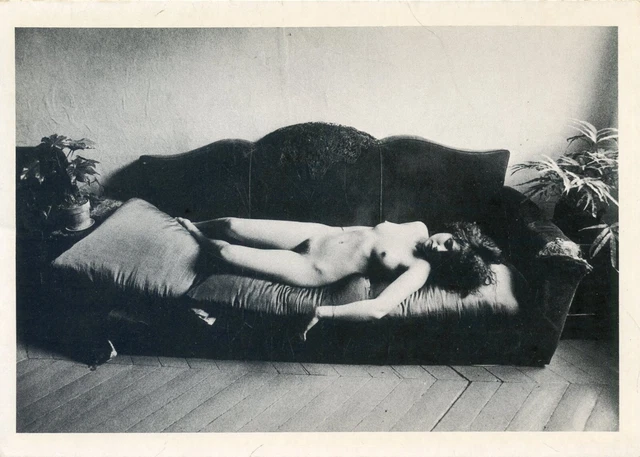 Cpsm / Photo Postcard / Gladys Le Canape 1977