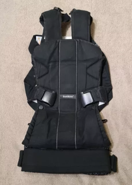 BabyBjorn Baby Carrier One (black) - Very Good Condition