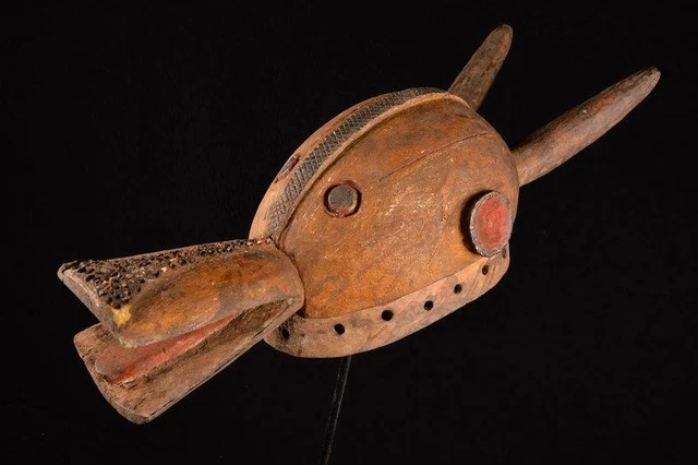 13465 African Old Mambila Helmet Mask/Helmet Mask Cameroon