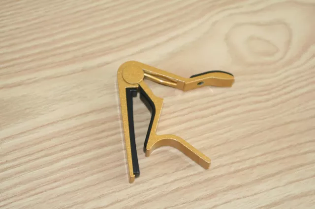 Quick Spring Universal Guitar Capo - Gold