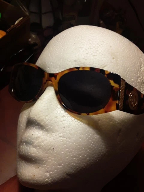 Vintage GUY LAROCHE Sunglasses  Brown Tortoise Shell Finish
