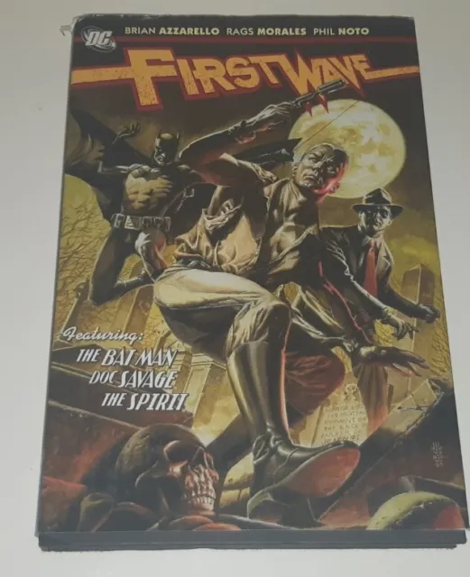 FIRST WAVE Hardcover Graphic Novel mit Batman Doc Savage & The Spirit DC