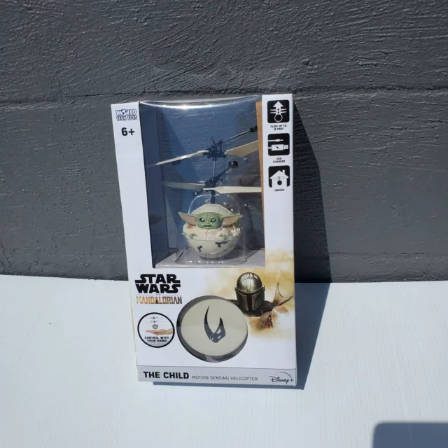 Baby Yoda Star Wars The Mandalorian "The Child" Motion Sensing Helicopter NEW