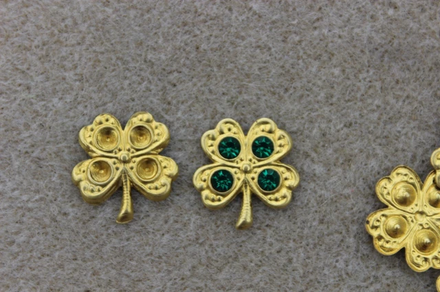 Broche Fantaisie 2 Trèfles à 3 Feuilles – Or Plaqué, Laiton Doré – FIX (Bon état)