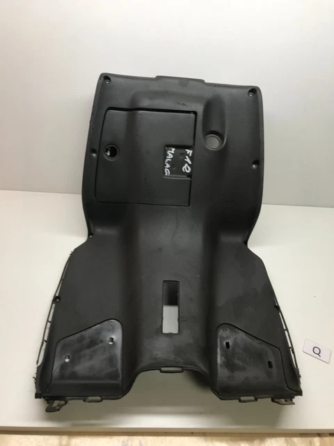 Carena Retroscudo Anteriore Scooter Malaguti Phantom F-12 Carena Retroscudo Anteriore Scooter Malaguti Phantom F-12