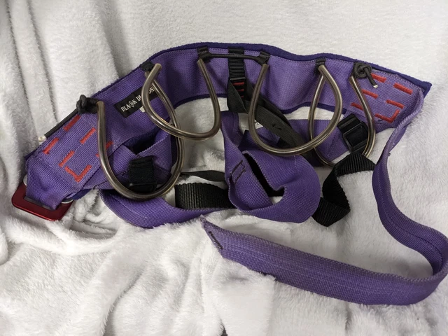 Black Diamond Youth Climbing Harness Size Extra Small Color Purple Condition Use