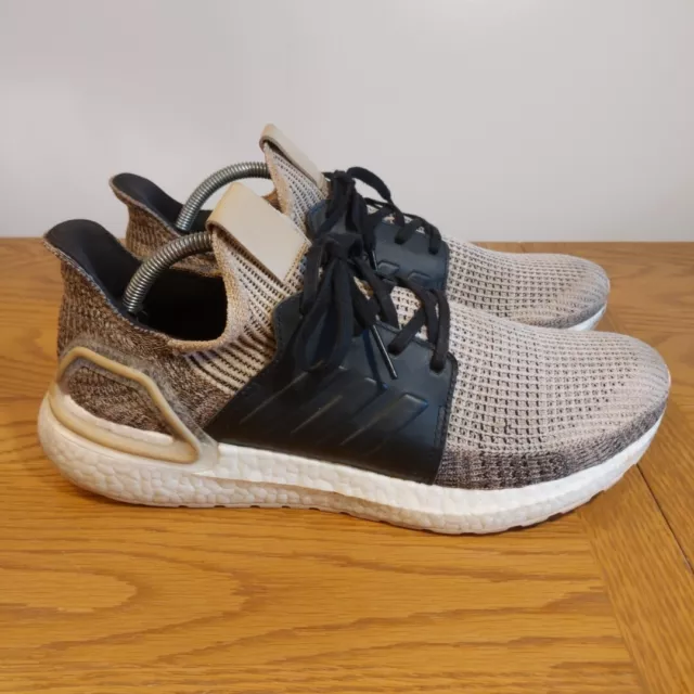 Adidas Ultraboost 19 Núcleo de Lino Negro Entrenadores Tenis Gimnasio Reino Unido Talla 10.5 Usadas