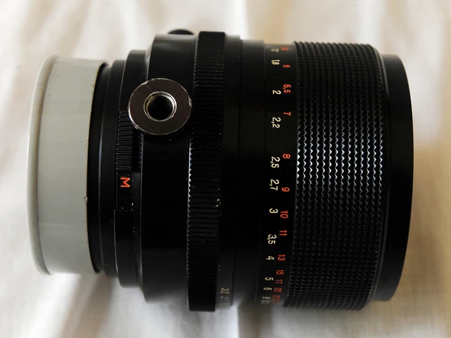 Carl Zeiss Jena Sonnar 180mm 2.8 MC mit Hasselblad V Bajonett