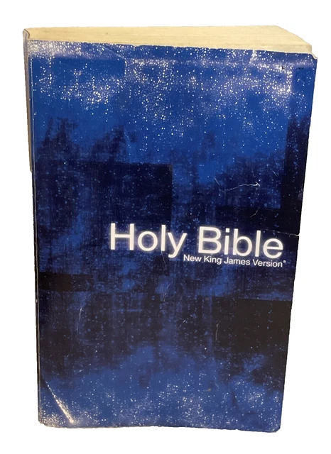 HOLY BIBLE: NEW King James Version (NKJV) Biblica 1982 Paperback 1112 ...