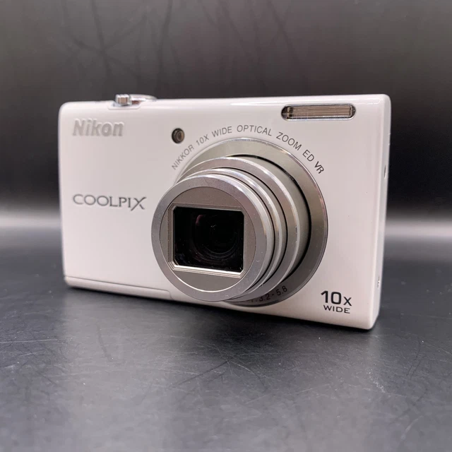 【美品】Nikon COOLPIX S6200 ホワイト Amazon | Nikon デジタルカメラ COOLPIX (クールピクス) S6200