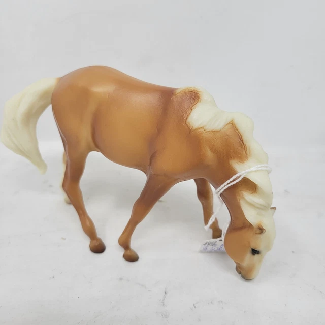 Retired Classic Breyer Horse #750401 Pirro Eldora Palomino Rojo Mustang h1005