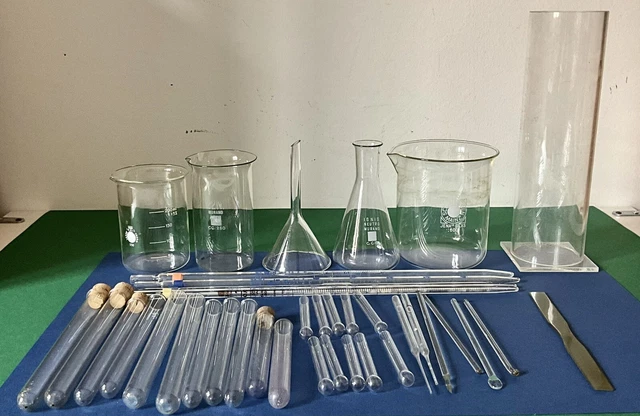Vetreria laboratorio vintage