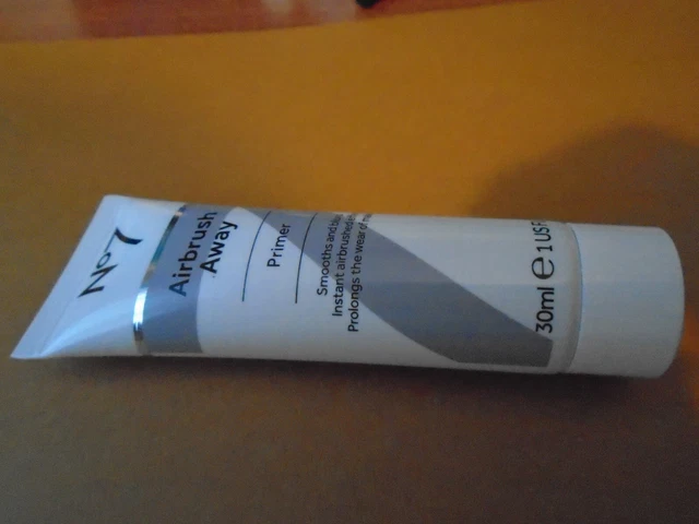 Botas No 7 Aerógrafo Away Primer 30ml SELLADAS