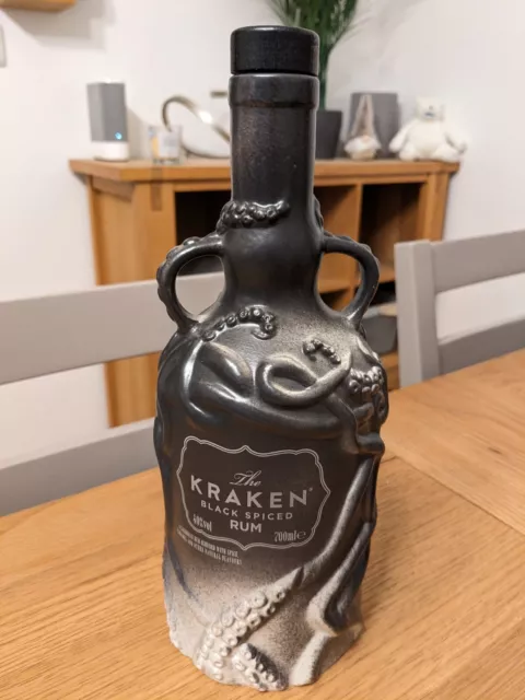 Kraken Spiced Rum Limited Edition Ceramic Bottle by Wade 2018 Grey / Black