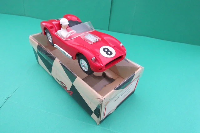 Circuit 24 Réf 8215 - Ferrari TR 60 Rouge - Miniature Neuve En Boîte