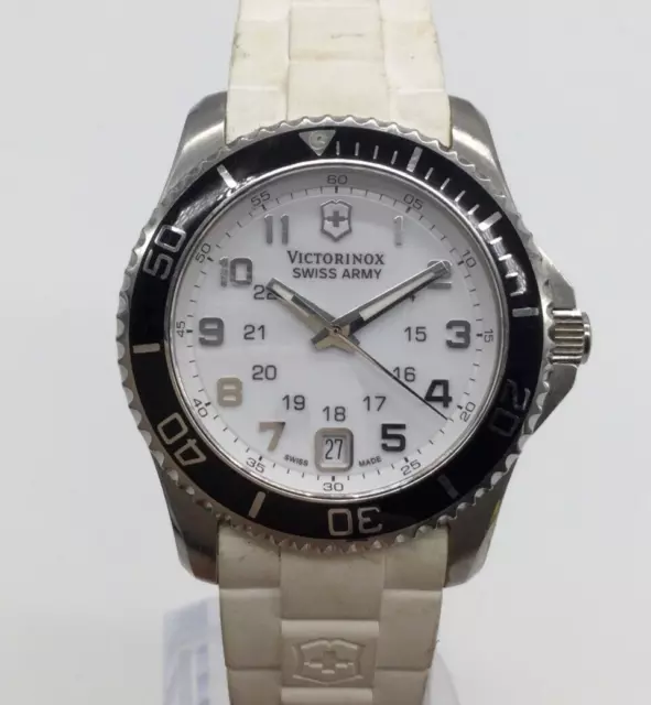 Victorinox Swiss Army Maverick Watch Women 34mm Silver Tone 241491