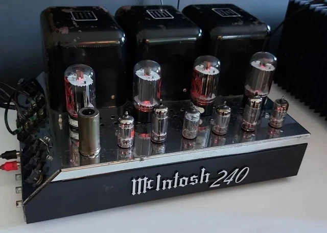 Vintage Mcintosh MC240 Vacuum Tube Power Amplifier Stereo Component Vintage Mcintosh MC240 Vacuum Tube Power Amplifier Stereo Component