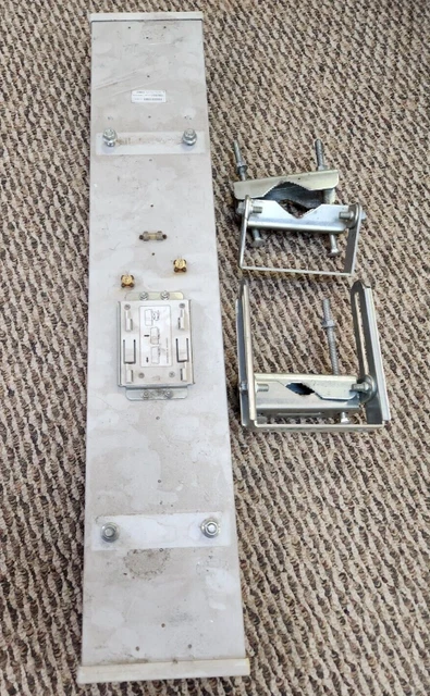 Ubiquiti 3G18-120 AirMax AM-3G-18 18dBi 3GHz Sector Antenna MIMO 18dBi