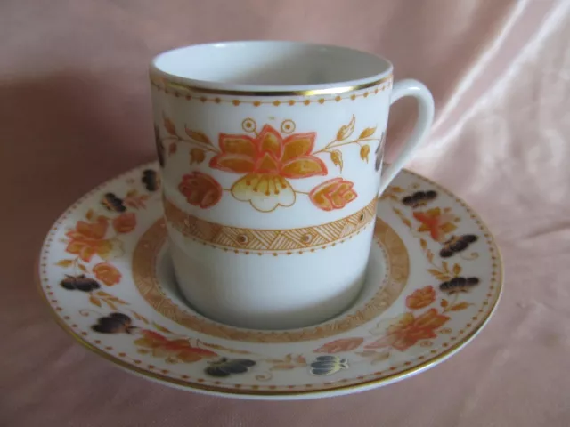 Tasse litron café moka en porcelaine Raynaud Limoges décor feuillage orange