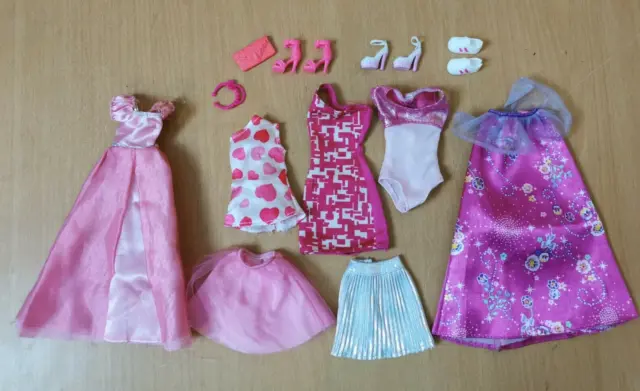 Barbie Dolls Clothes  / Shoes & Accessories Bundle / Clothes Only (3)