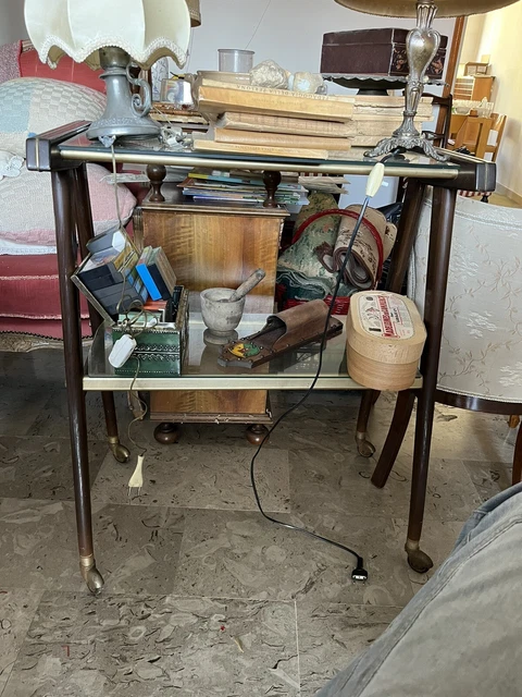 Tavolino Vintage Con Ripiani In Vetro