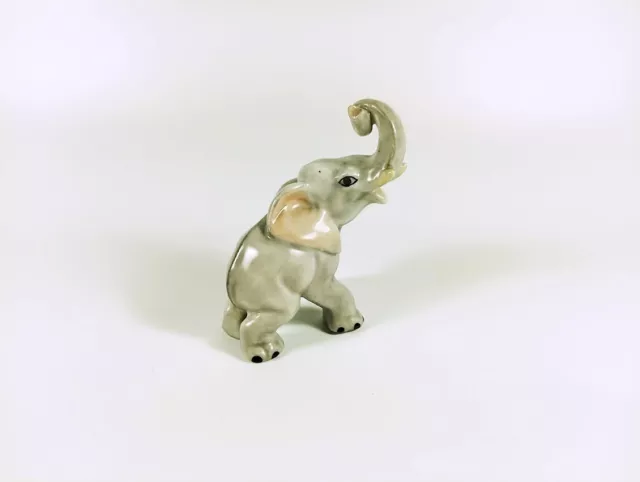 Herend, African Elephant, Handpainted Porcelain Figurine (H124)