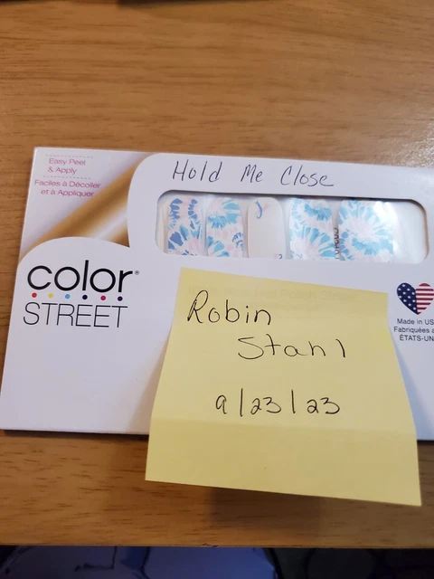 Color Street Hold Me Close