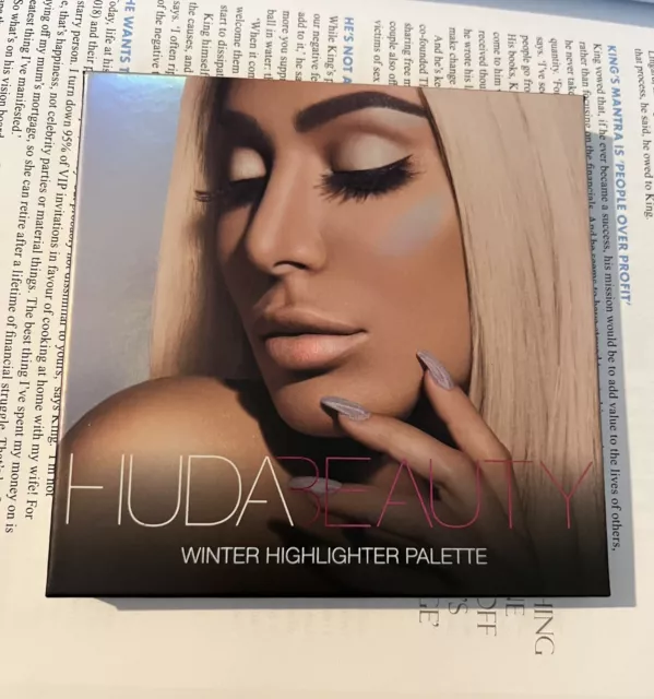 HUDA BEAUTY Winter Highlighter Palette Brand New