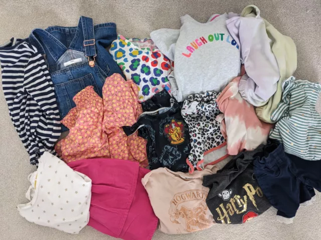 Enorme pacchetto ragazze età 8-9 Boden M&S H&M Next - abiti top gonne 14 articoli 9-10