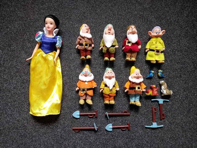 DISNEY SNOW WHITE And The Seven 7 Dwarfs Toy Doll's Figures Set £21.99 ...