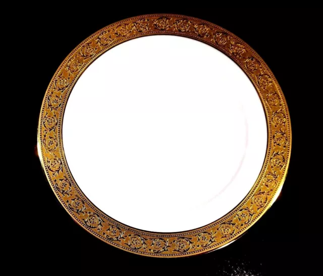 Beautiful Haviland Limoges Thistle Gold Dinner Plate