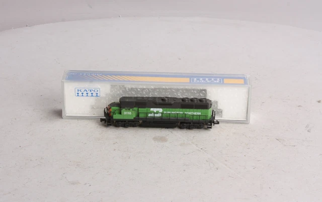 Kato 176-034 N Scale Burlington Northern EMD GP-50 Diesel Locomotive #3110 LN