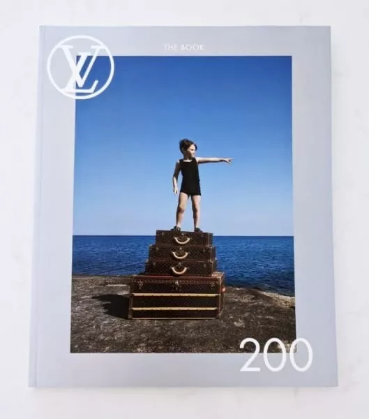 Louis Vuitton LV THE BOOK 200 Magazine Limited Edition 120 Pages - NEW