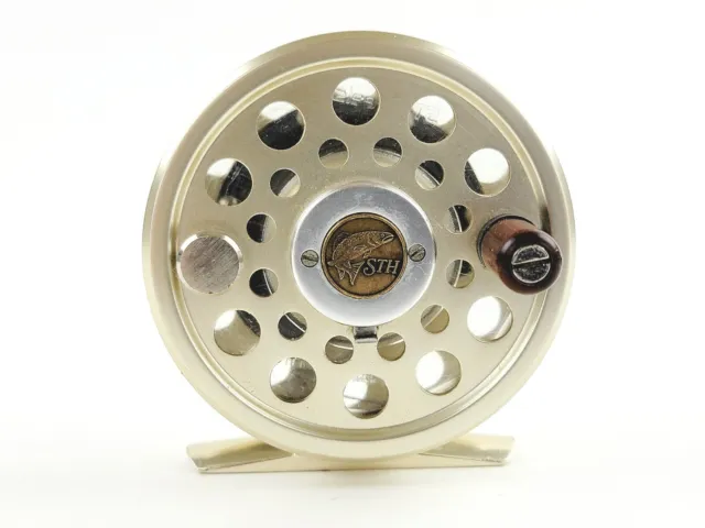STH 234 CR-POP Fly Fishing Reel with Spare Cassette Argentina ~ Mint  Condition $120.00 - PicClick