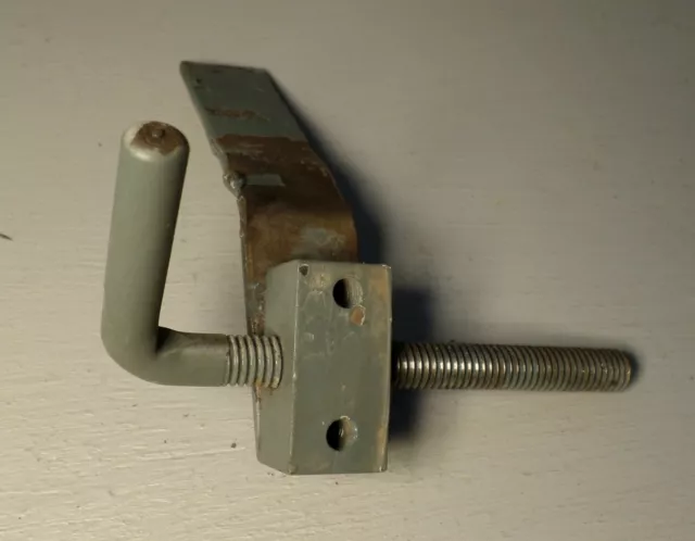 K-23 Blade Tension Screw K-16 Frame  Kalamazoo 610S Horizontal Metal Band Saw