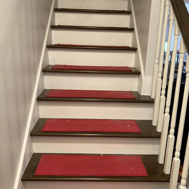 Carpet Stair Treads Red Set of 13. Looks great & machine washable.