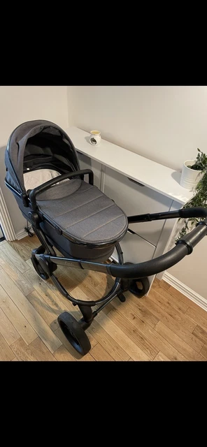 iCandy Peach Phantom Pushchair and Carrycot Dark Grey