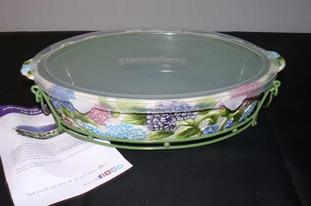 Temptations Figural Floral 3 Qt Oval Casserole Baking Dish with Lid & Rack EUC