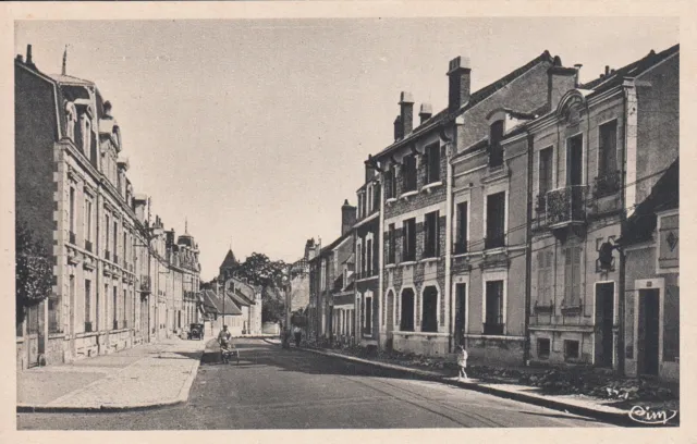 Carte postale ancienne NIEVRE COSNE rue Saint-Agnan