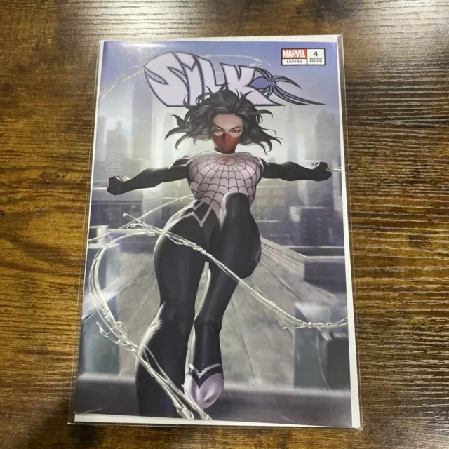 SILK #4 * NM+ * 2021 JUNGGEUN YOON EXCLUSIVE TRADE DRESS VARIANT Marvel Comics