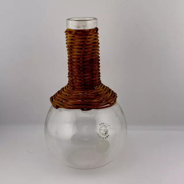 Vintage Pyrex 500mL Boiling Flask Flat Bottom Wicker Heat Shield Vase Decor