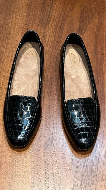 Clarks Timeless 8.5N Women's NEW In Box Black Leather Ballet Flats Loafers Shoes Clarks Timeless 8.5N Women's NEW In Box Black Leather Ballet Flats Loafers Shoes