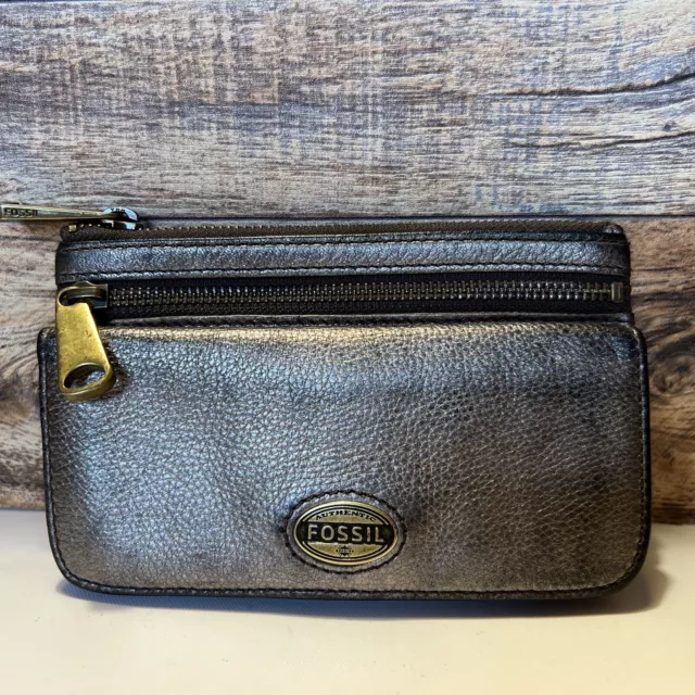 Fossil Explorer Leather Flap Clutch Pewter Metallic Wallet Silver Vintage Look