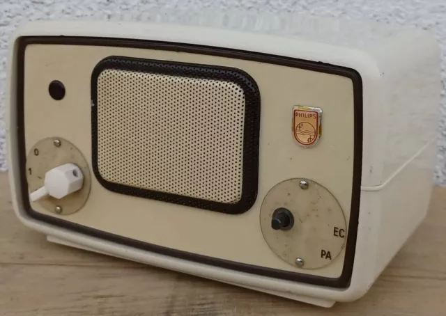 Ancien poste Radio " PHILIPS " Bakélite..a Lampes..