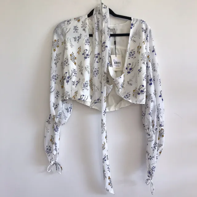 the east order bailey top botanical milk floral xs wrap billow sleeve NWT crop