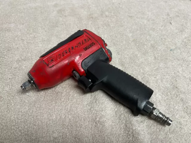 Snap-on Red MG325 3/8" Drive Air Impact Wrench (No Rubber Boot)