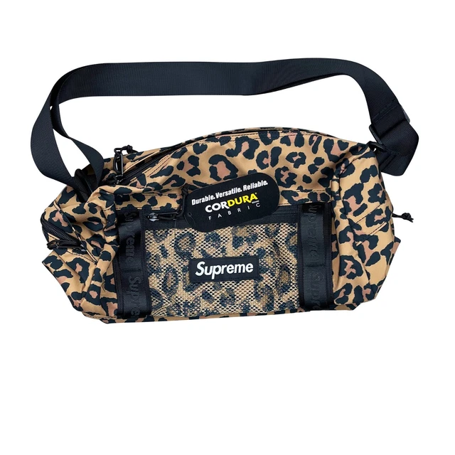 バッグ Supreme Polartec Sling Bag Leopard Supreme Sling Bag Leopard - FW20 - US