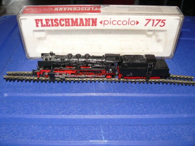 TRAIN ECHELLE N 1/160ème LOCOMOTIVE TYPE CLASS 1020 AUTRICHE ATLAS STATIQUE EUR 8,00 - FR